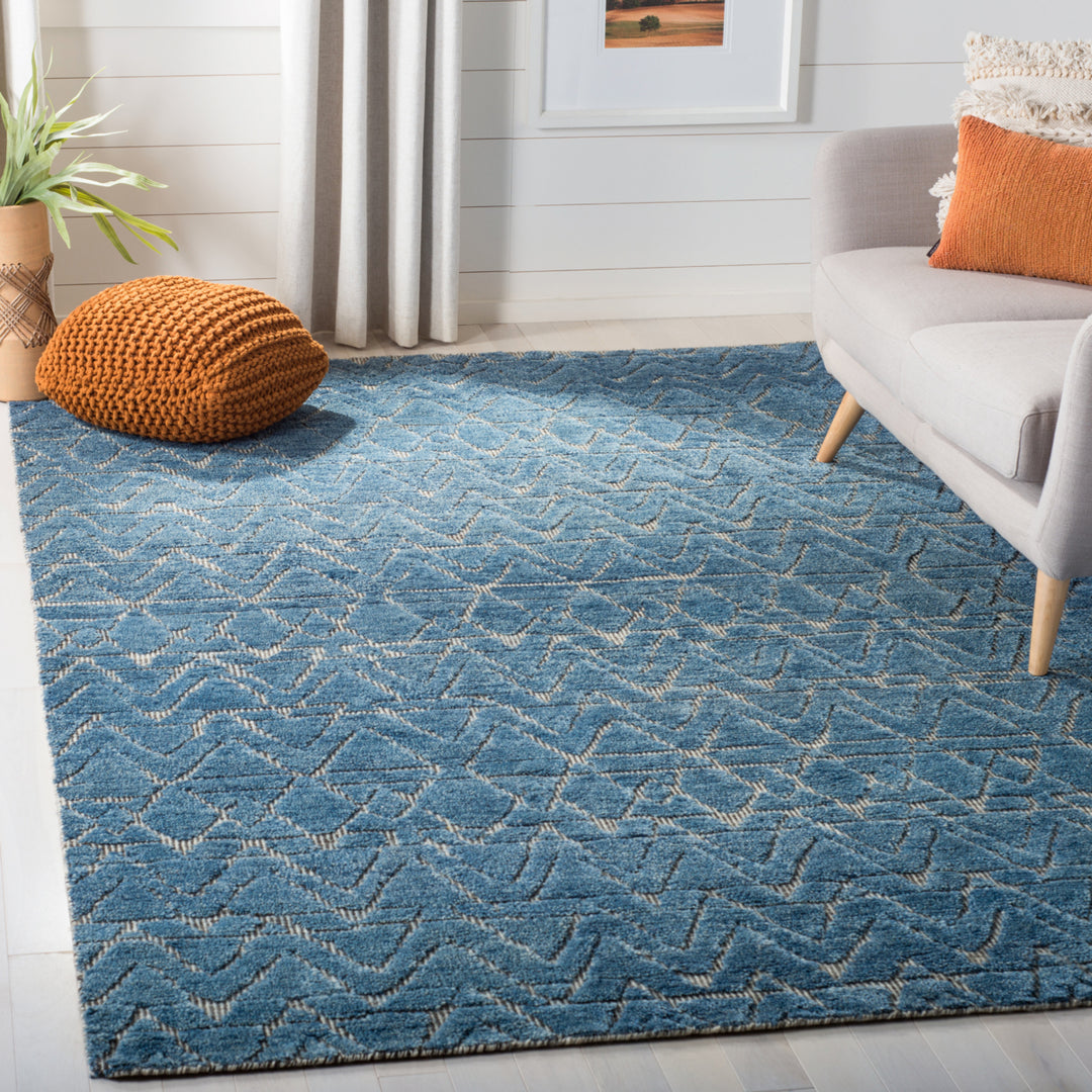 SAFAVIEH Castilla CST179A Blue / Cream Black Rug Image 1