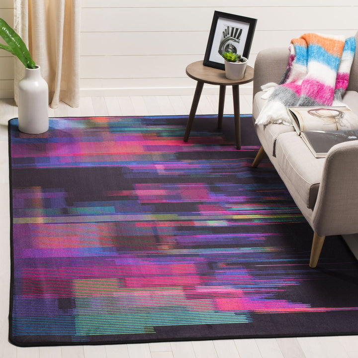 SAFAVIEH Daytona DAY103F Black / Fuchsia Rug Image 1