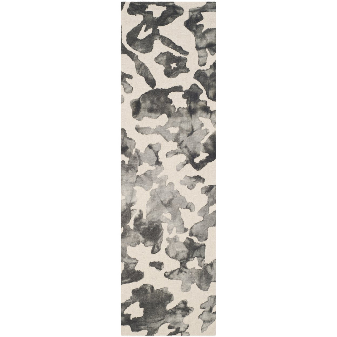 SAFAVIEH Dip Dye DDY517E Handmade Beige / Charcoal Rug Image 1