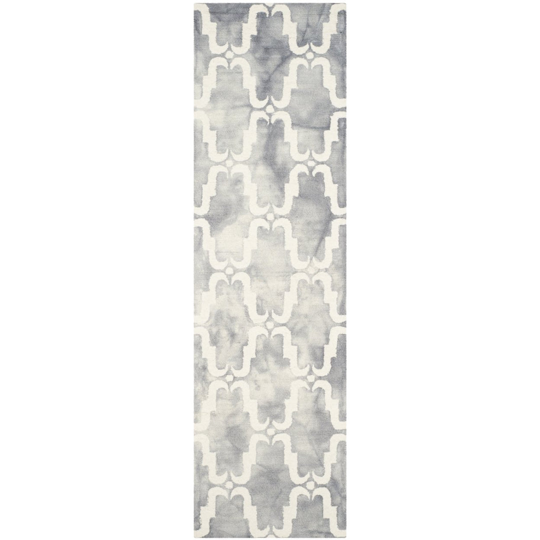 SAFAVIEH Dip Dye DDY536C Handmade Grey / Ivory Rug Image 1