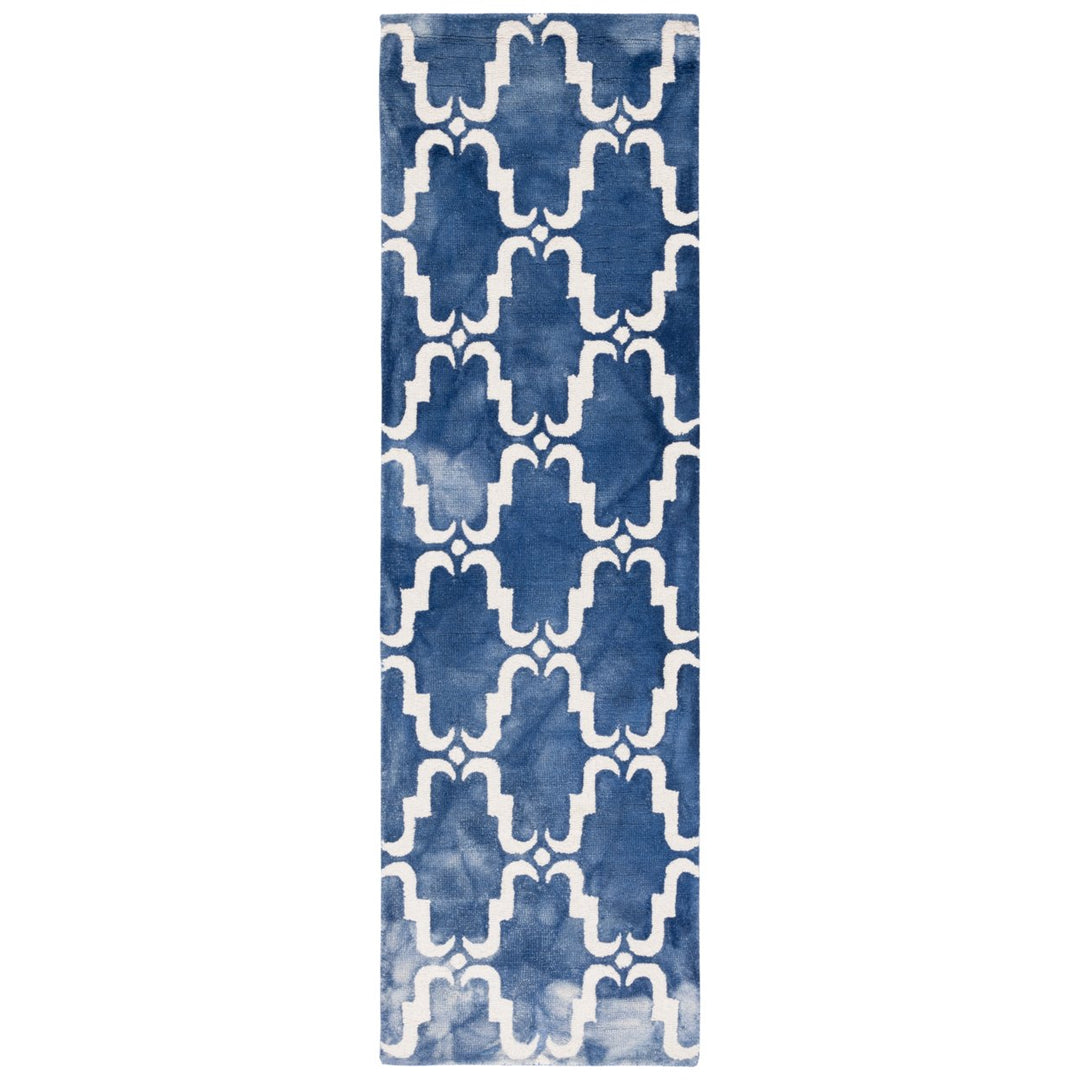 SAFAVIEH Dip Dye DDY536N Handmade Navy / Ivory Rug Image 1