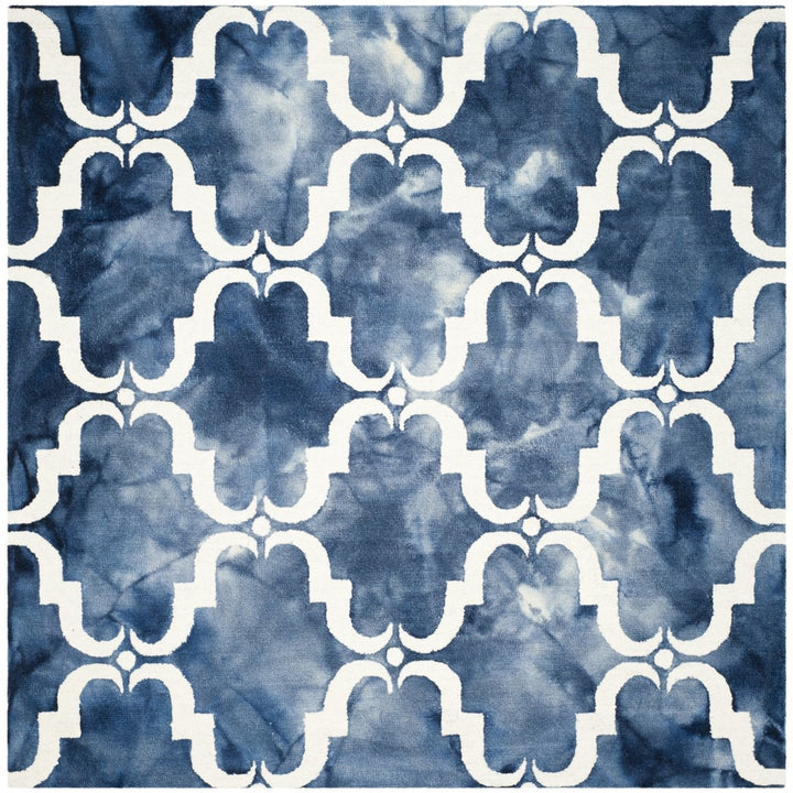 SAFAVIEH Dip Dye DDY536N Handmade Navy / Ivory Rug Image 1