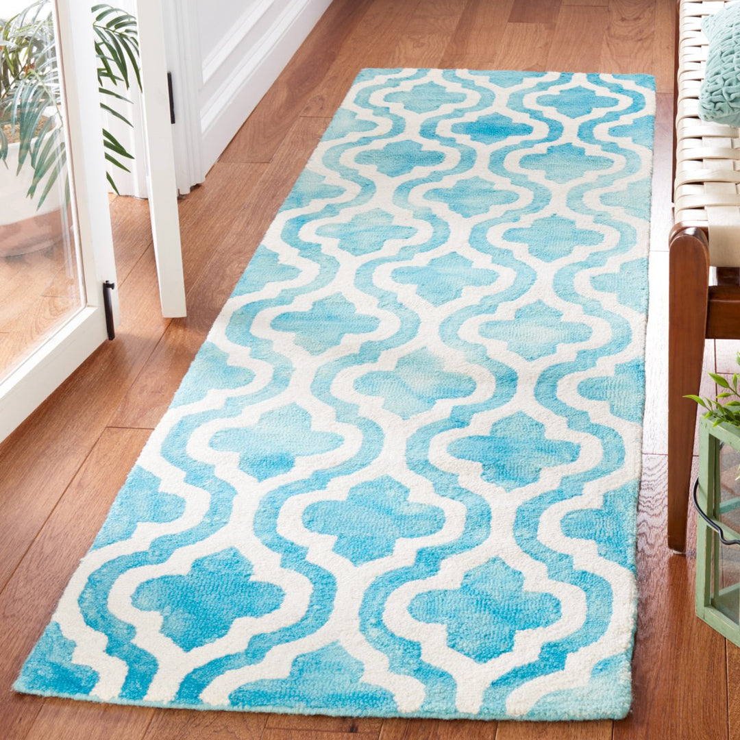 SAFAVIEH Dip Dye DDY537D Handmade Turquoise / Ivory Rug Image 10