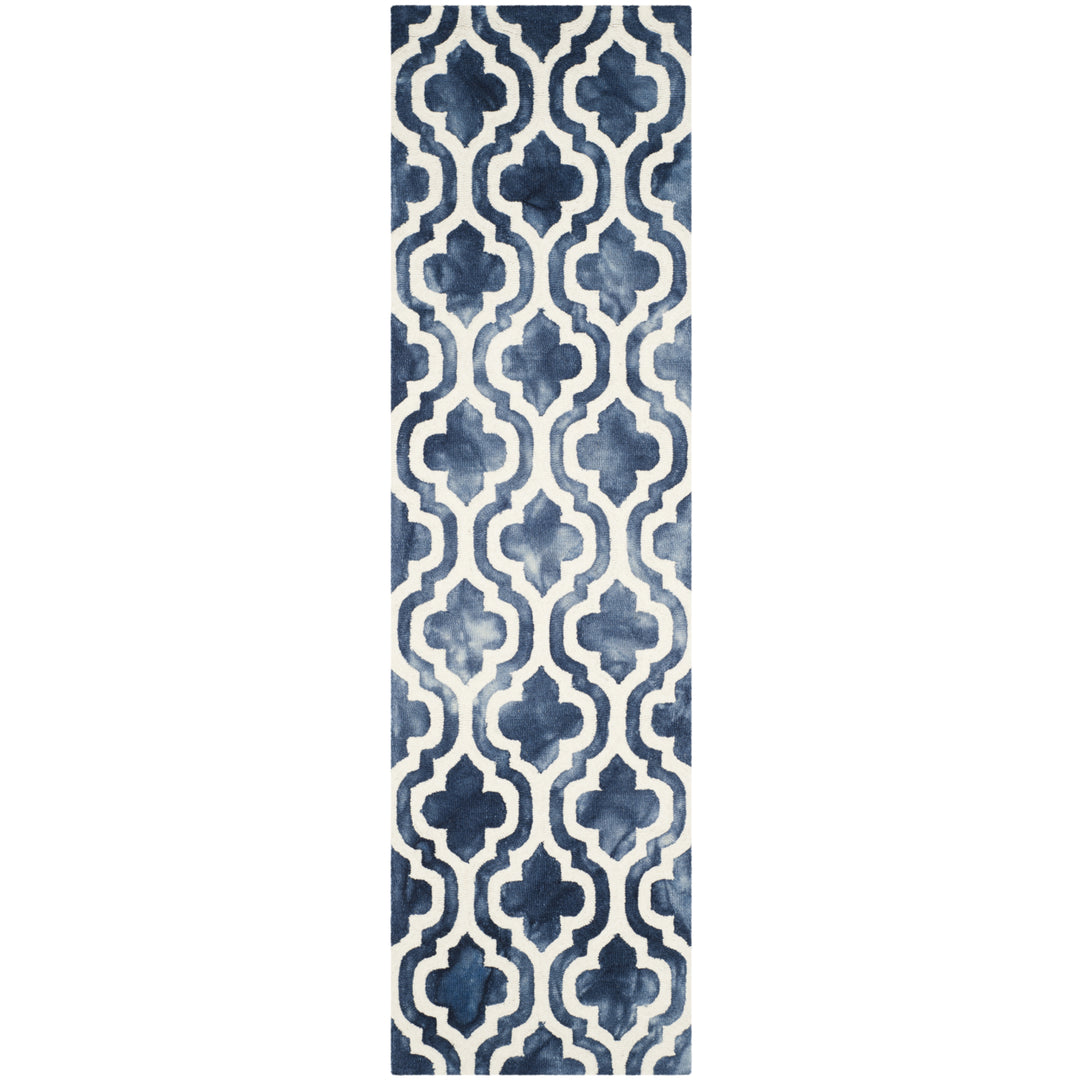 SAFAVIEH Dip Dye DDY537N Handmade Navy / Ivory Rug Image 5