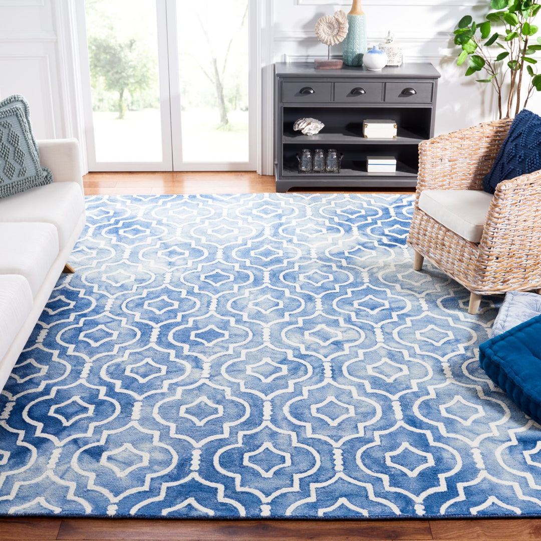 SAFAVIEH Dip Dye DDY538K Handmade Blue / Ivory Rug Image 1