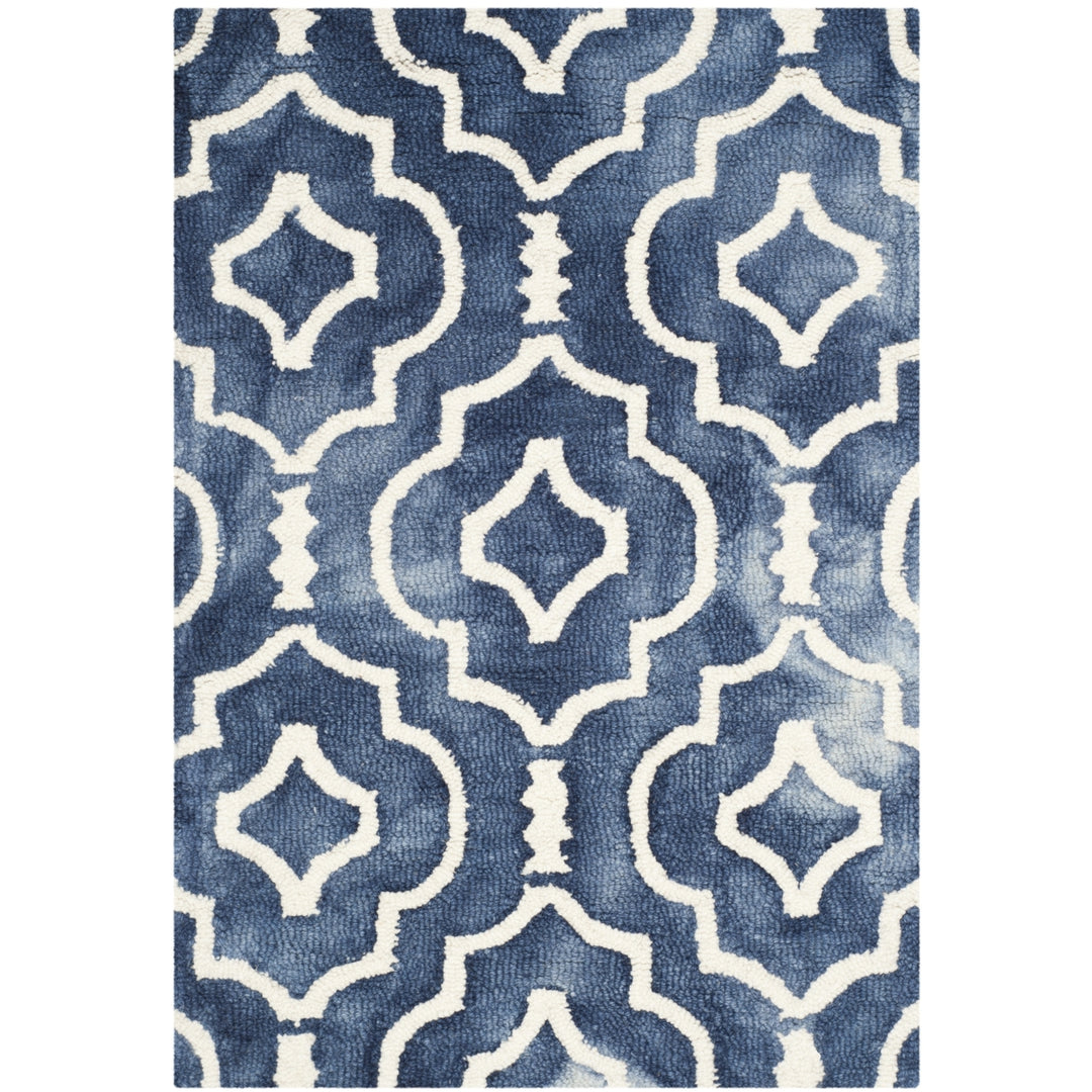 SAFAVIEH Dip Dye DDY538N Handmade Navy / Ivory Rug Image 2