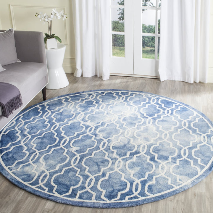 SAFAVIEH Dip Dye DDY539K Handmade Blue / Ivory Rug Image 2