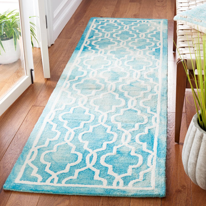 SAFAVIEH Dip Dye DDY539D Handmade Turquoise / Ivory Rug Image 10