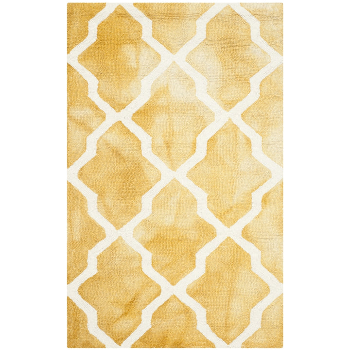 SAFAVIEH Dip Dye DDY540H Handmade Gold / Ivory Rug Image 9