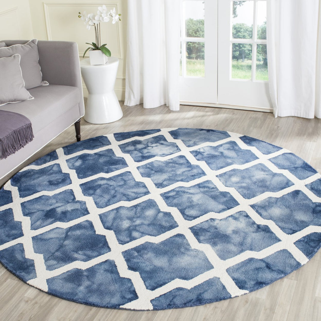 SAFAVIEH Dip Dye DDY540N Handmade Navy / Ivory Rug Image 2