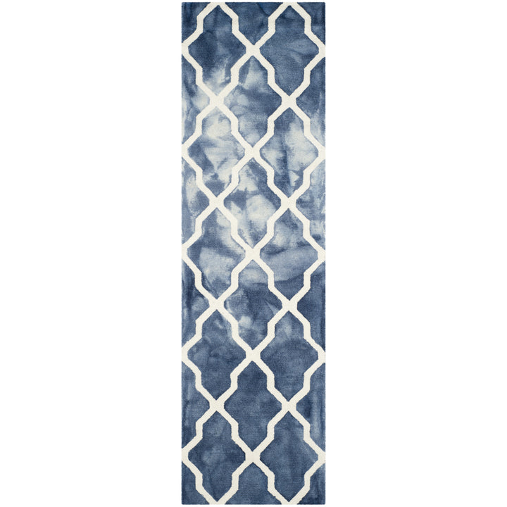 SAFAVIEH Dip Dye DDY540N Handmade Navy / Ivory Rug Image 5