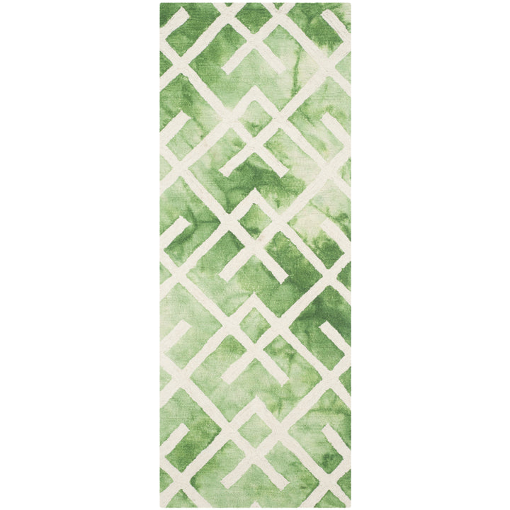 SAFAVIEH Dip Dye DDY677Q Handmade Green / Ivory Rug Image 3