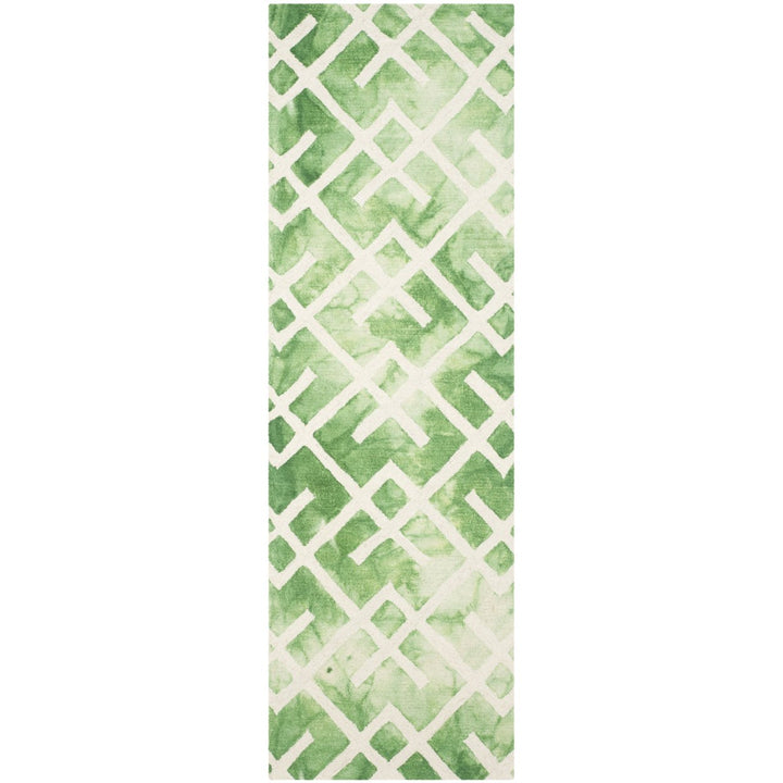 SAFAVIEH Dip Dye DDY677Q Handmade Green / Ivory Rug Image 4