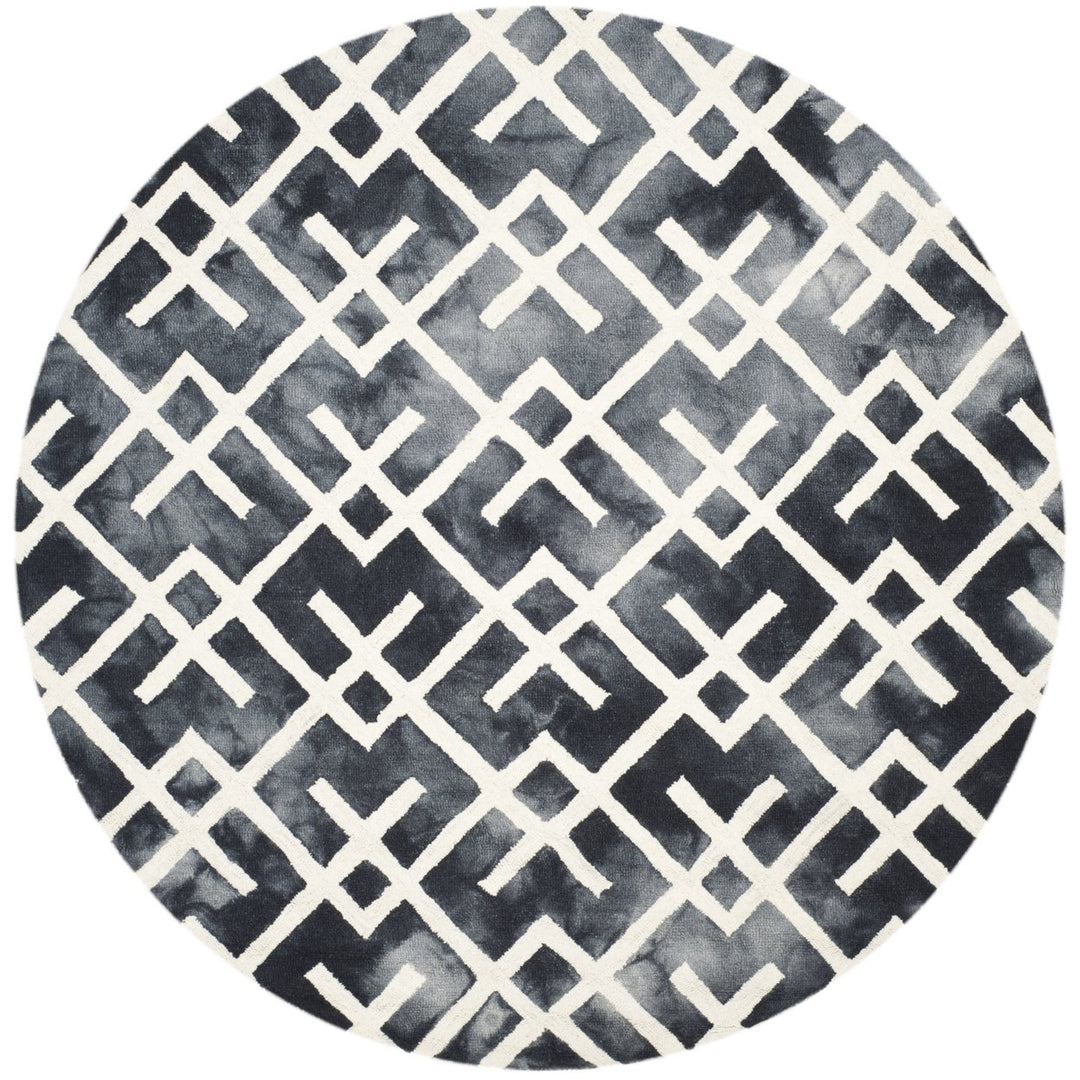 SAFAVIEH Dip Dye DDY677J Handmade Graphite / Ivory Rug Image 1