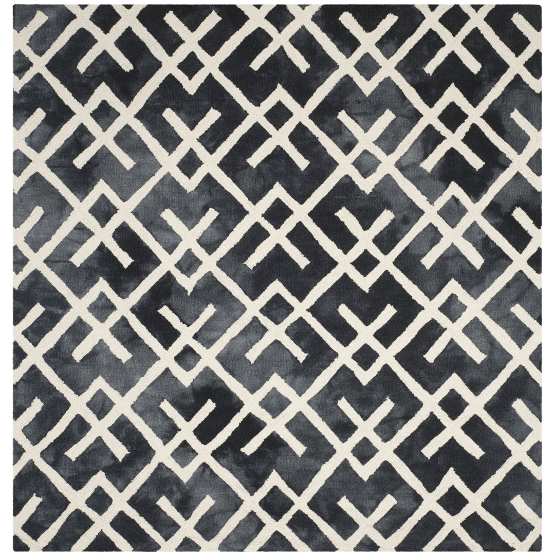 SAFAVIEH Dip Dye DDY677J Handmade Graphite / Ivory Rug Image 6