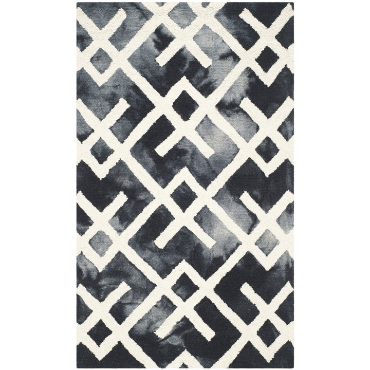 SAFAVIEH Dip Dye DDY677J Handmade Graphite / Ivory Rug Image 10