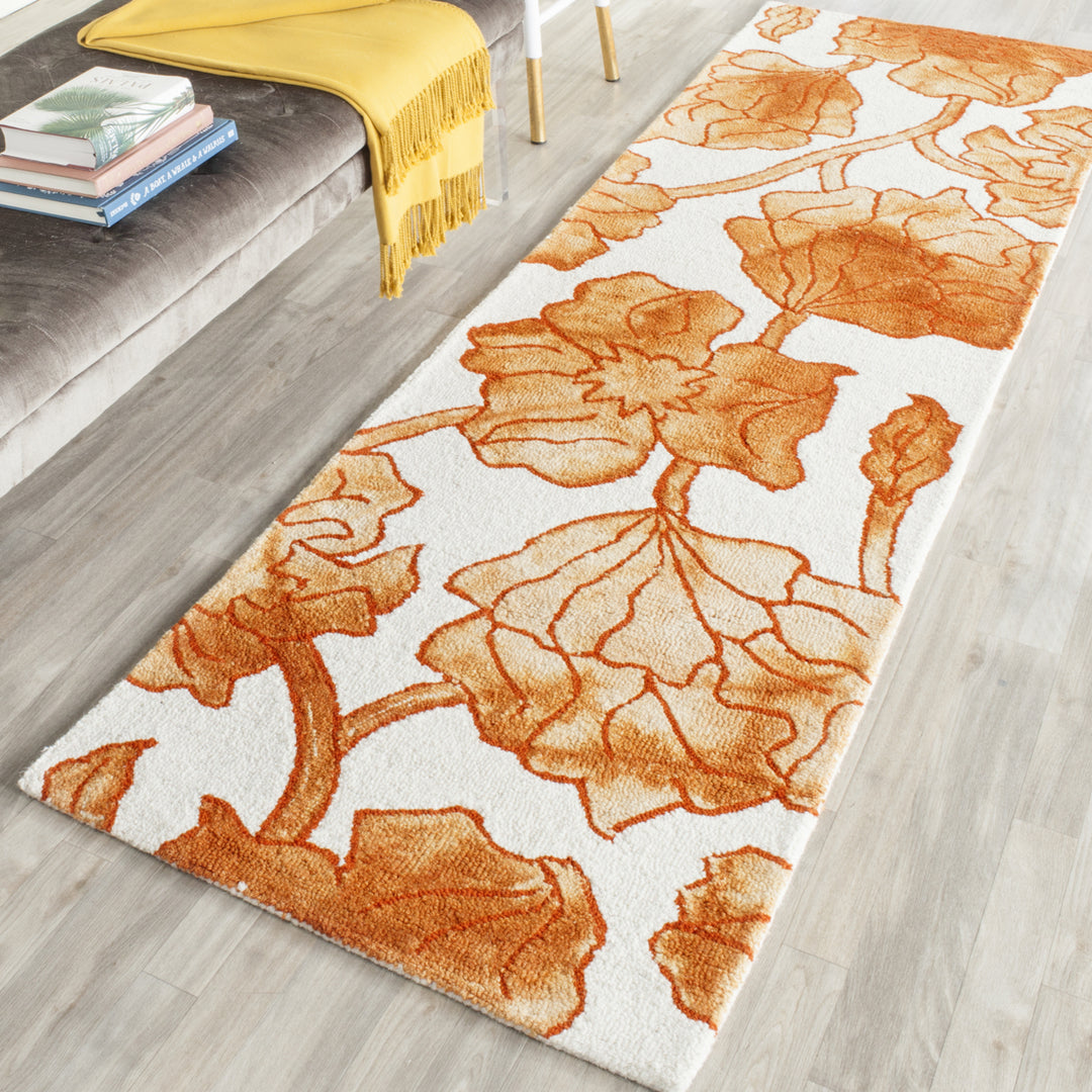 SAFAVIEH Dip Dye DDY683A Handmade Ivory / Orange Rug Image 3