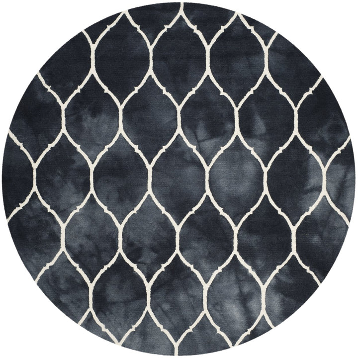 SAFAVIEH Dip Dye DDY685J Handmade Graphite / Ivory Rug Image 1