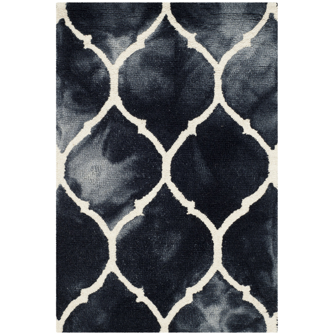 SAFAVIEH Dip Dye DDY685J Handmade Graphite / Ivory Rug Image 8