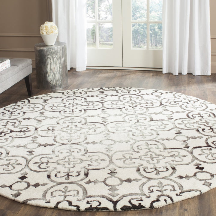 SAFAVIEH Dip Dye DDY711D Handmade Ivory / Charcoal Rug Image 2