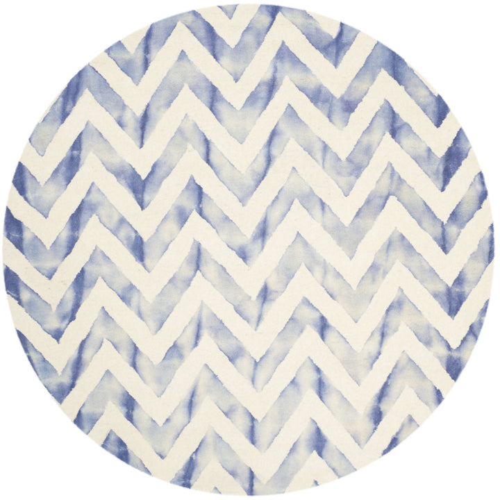 SAFAVIEH Dip Dye DDY715A Handmade Ivory / Blue Rug Image 4