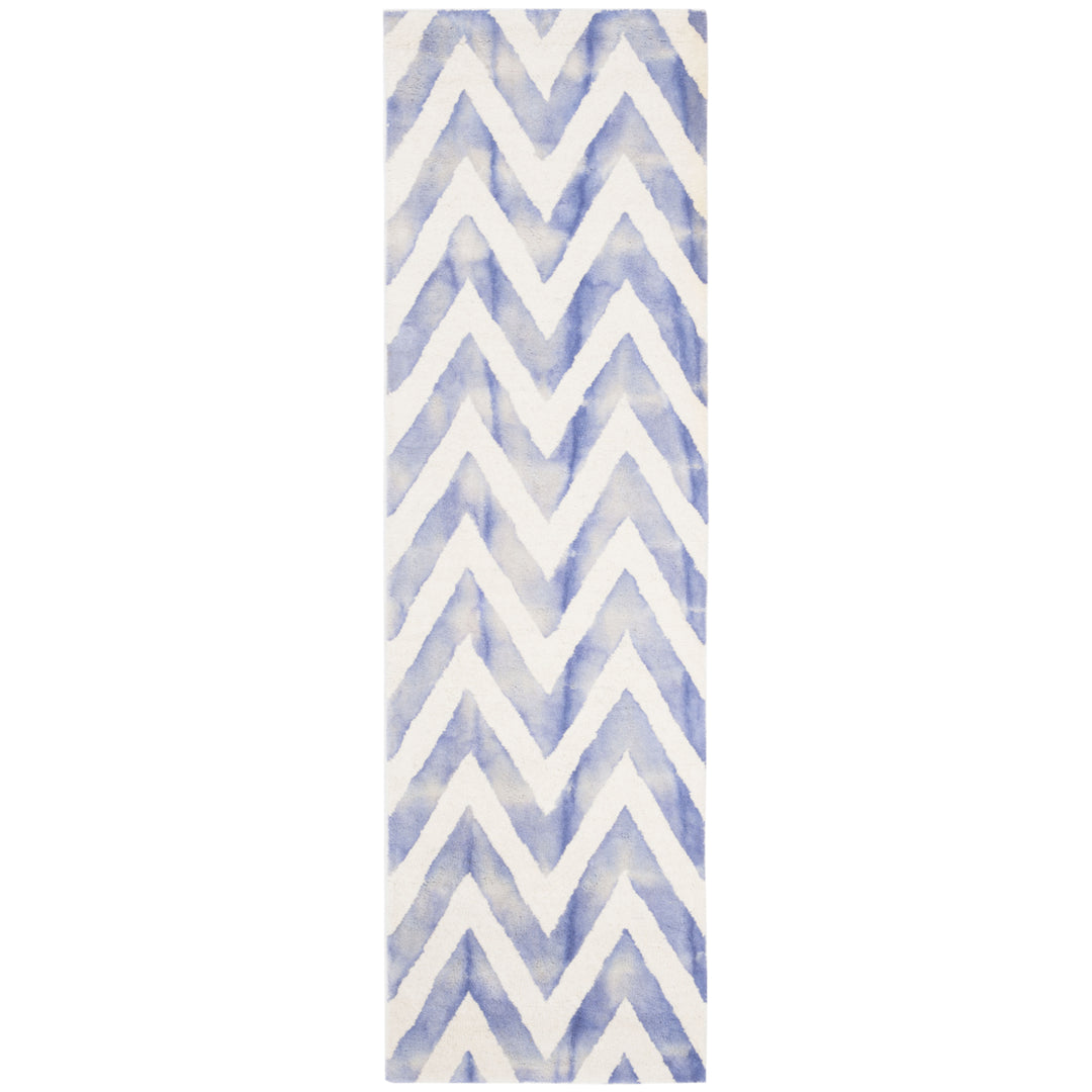 SAFAVIEH Dip Dye DDY715A Handmade Ivory / Blue Rug Image 9