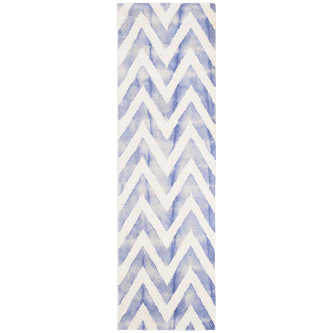 SAFAVIEH Dip Dye DDY715A Handmade Ivory / Blue Rug Image 1