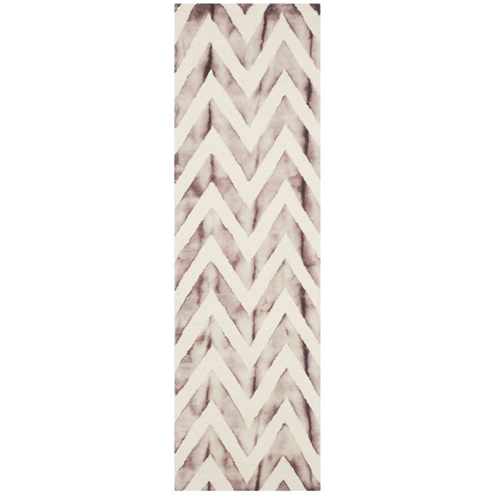 SAFAVIEH Dip Dye DDY715I Handmade Ivory / Maroon Rug Image 1