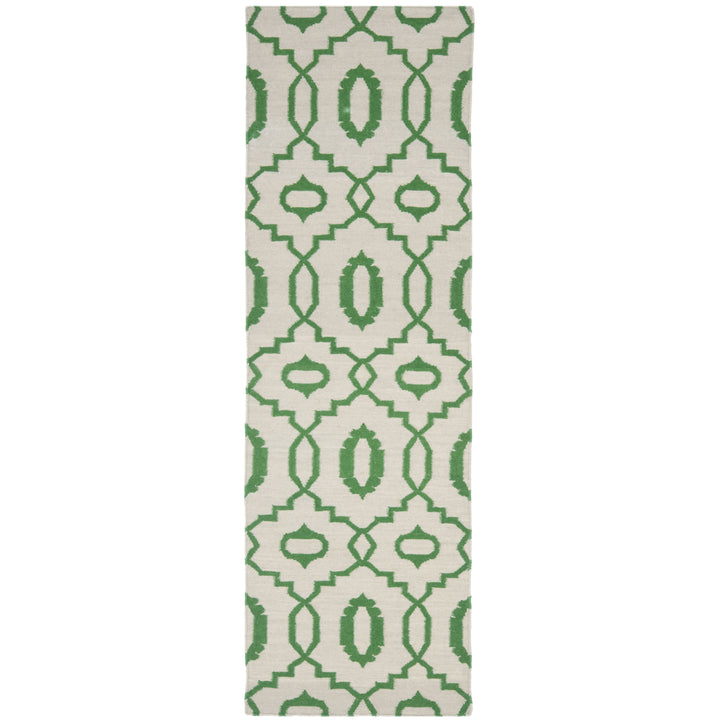 SAFAVIEH Dhurries DHU205B Handwoven Ivory / Green Rug Image 3