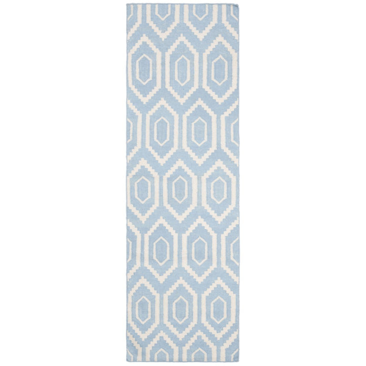 SAFAVIEH DHU556B Dhurries Blue / Ivory Image 1