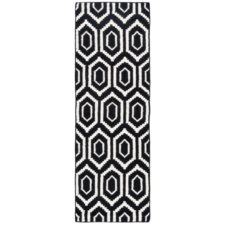 SAFAVIEH Dhurries DHU556L Handwoven Black / Ivory Rug Image 1