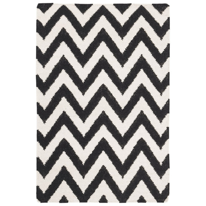 SAFAVIEH Dhurries DHU557L Handwoven Black / Ivory Rug Image 1