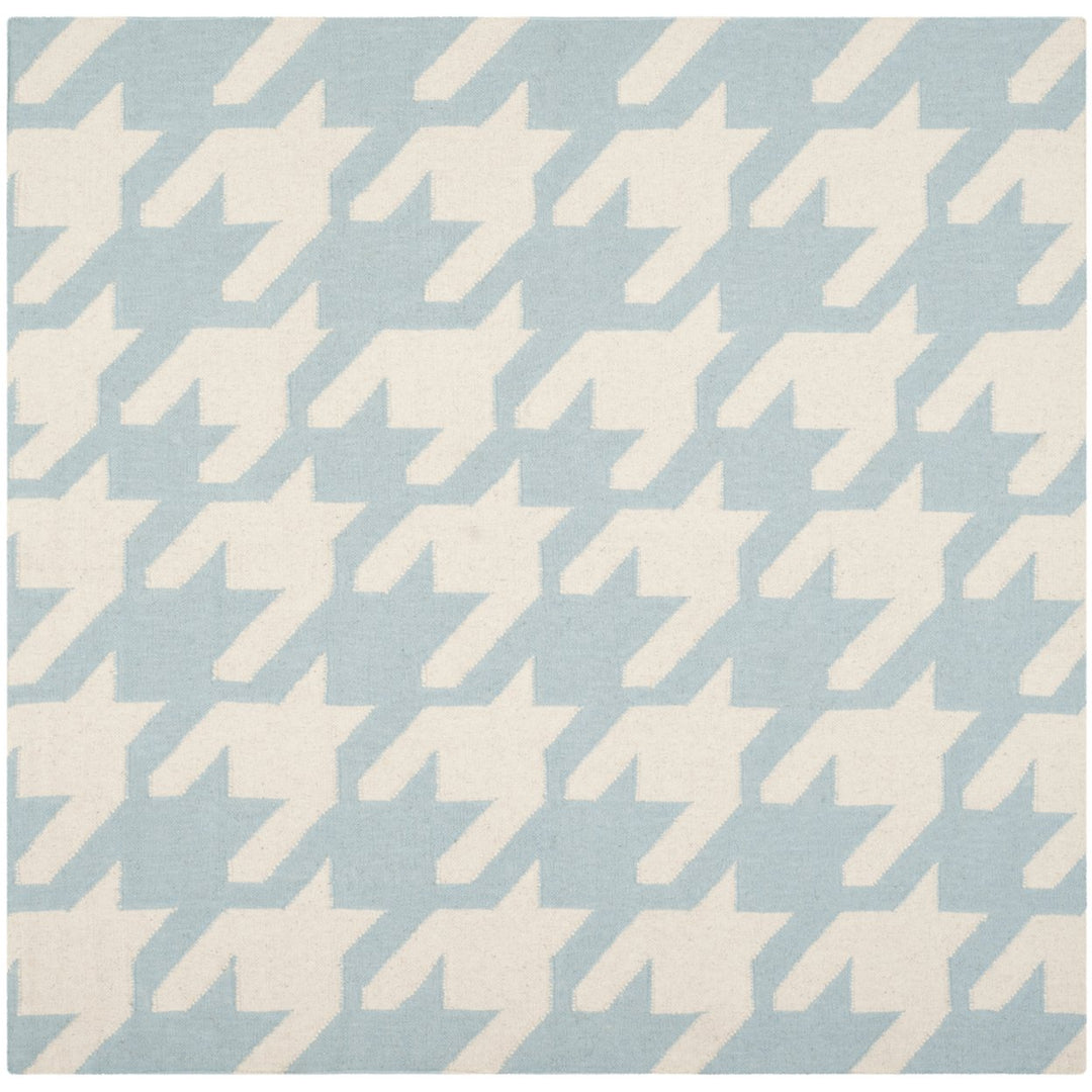 SAFAVIEH Dhurries DHU570B Light Blue / Ivory Rug Image 4