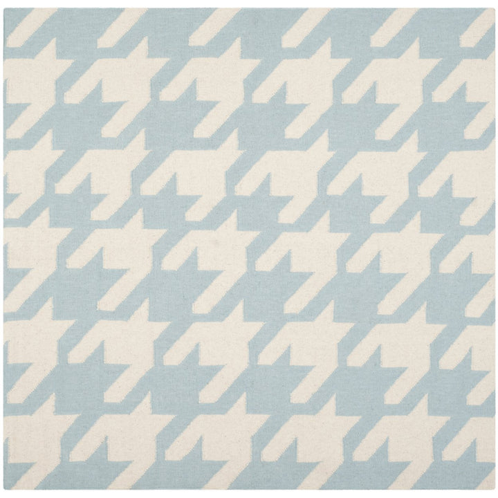 SAFAVIEH Dhurries DHU570B Light Blue / Ivory Rug Image 4