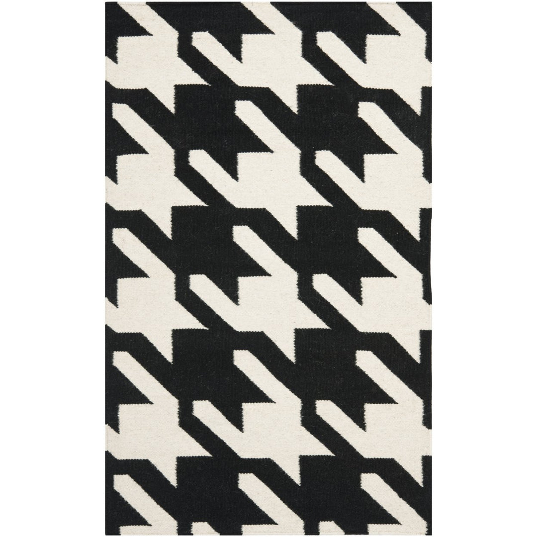 SAFAVIEH Dhurries DHU570A Handwoven Black / Ivory Rug Image 1