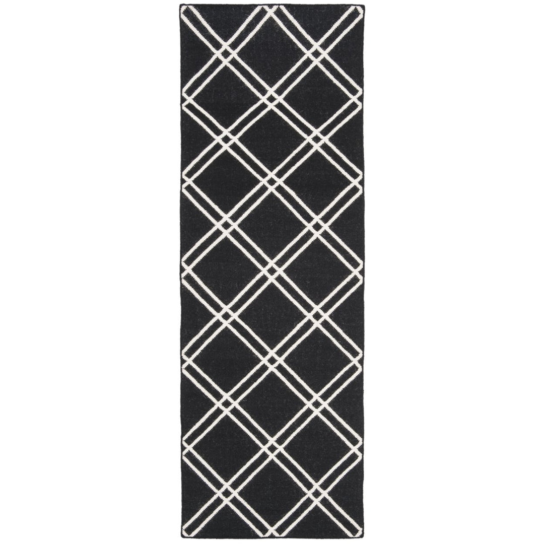 SAFAVIEH Dhurries DHU638A Handwoven Black / Ivory Rug Image 1