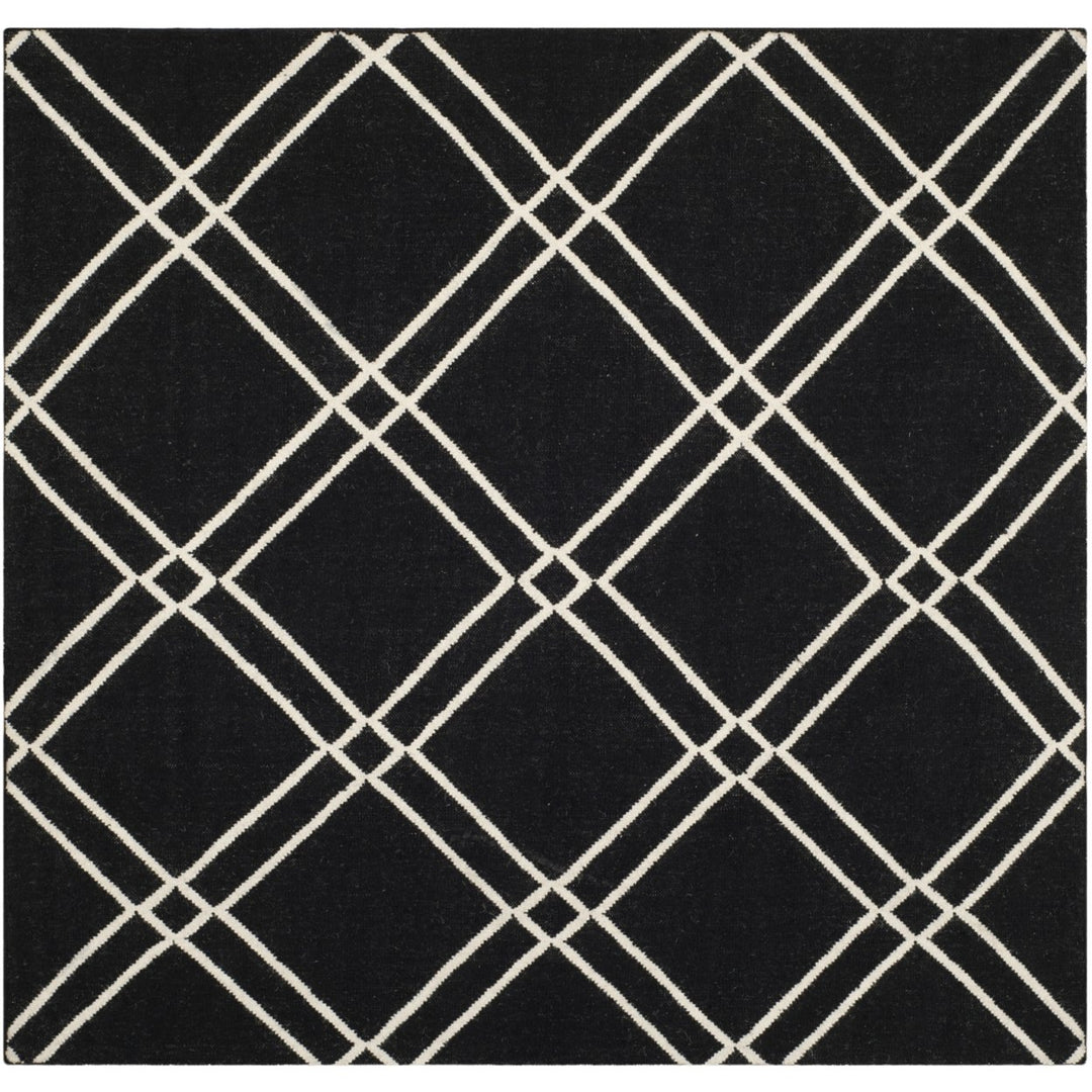 SAFAVIEH Dhurries DHU638A Handwoven Black / Ivory Rug Image 1