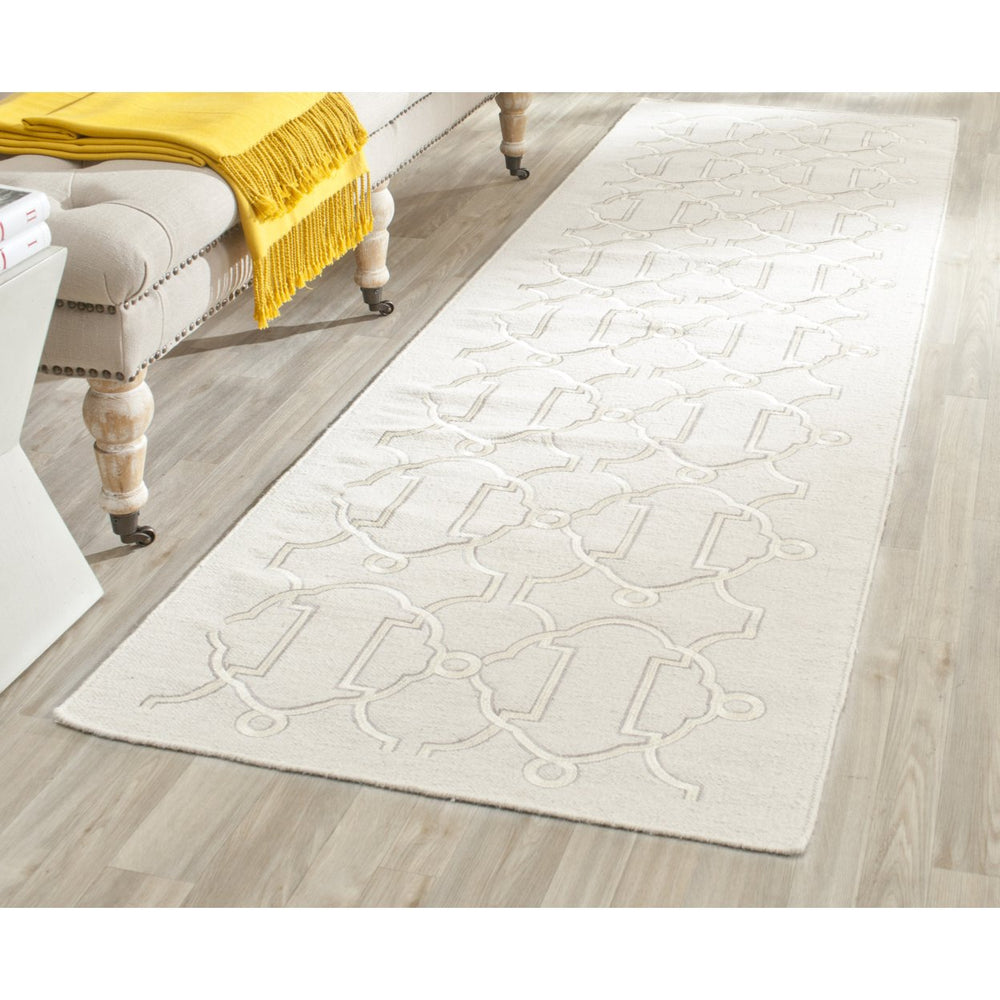 SAFAVIEH Dhurries Collection DHU643A Handwoven Beige Rug Image 2