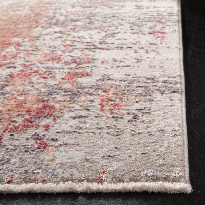 SAFAVIEH Dream Collection DRM423F Grey / Ivory Rug Image 4