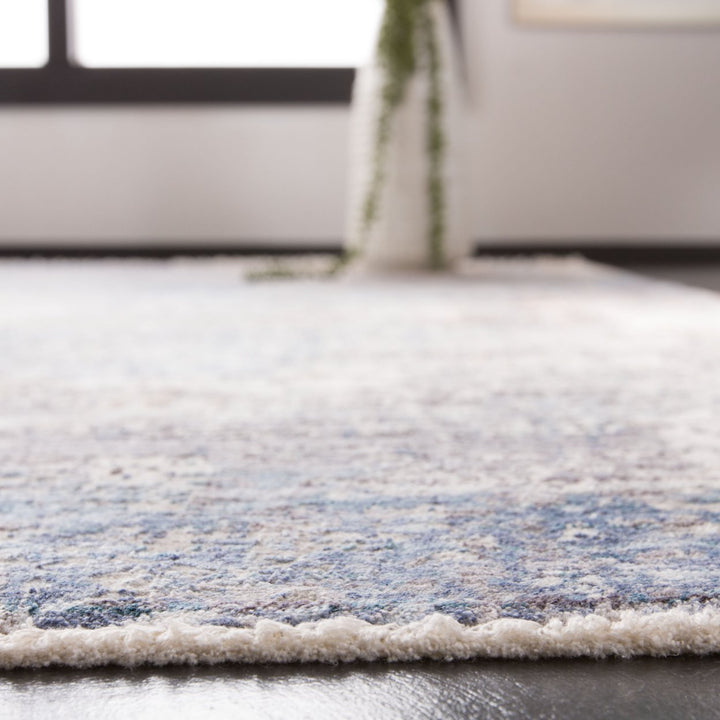 SAFAVIEH Dream Collection DRM428F Grey / Blue Rug Image 8