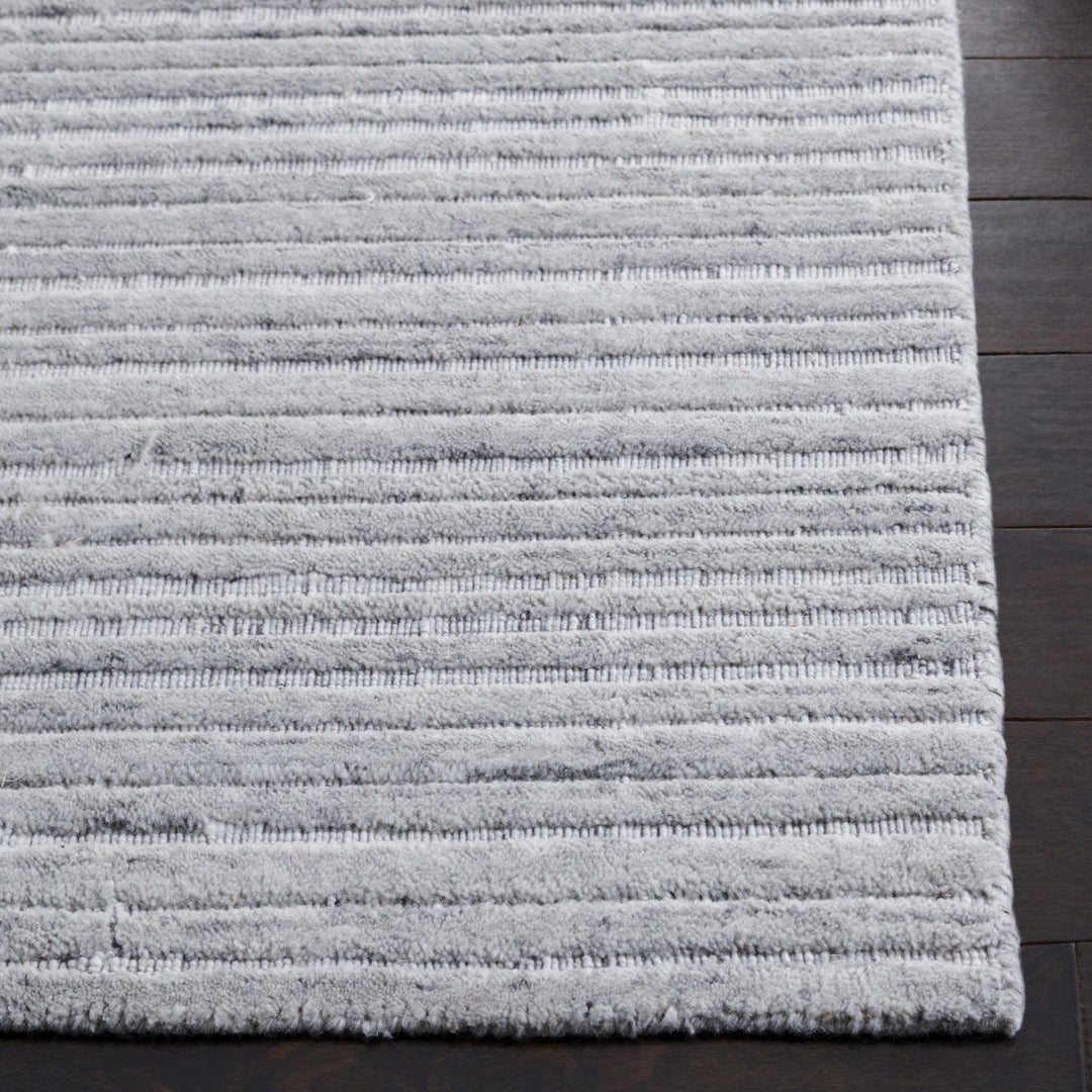 SAFAVIEH Elements Collection ELM701F Handwoven Grey Rug Image 7