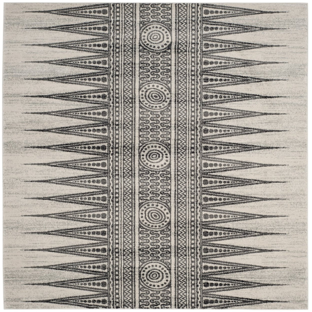 SAFAVIEH Evoke Collection EVK226D Ivory / Grey Rug Image 1