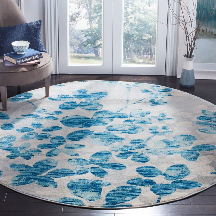 SAFAVIEH Evoke Collection EVK236J Grey / Light Blue Rug Image 8