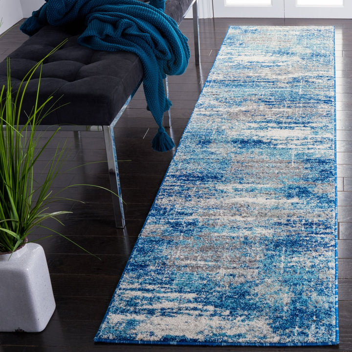 SAFAVIEH Evoke Collection EVK272M Light Blue / Grey Rug Image 3