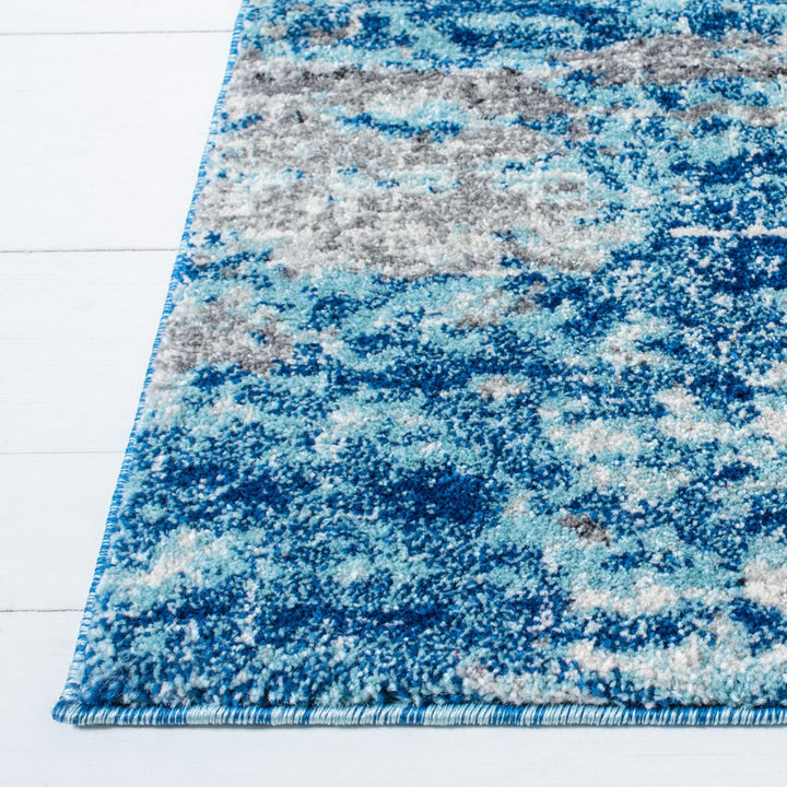 SAFAVIEH Evoke Collection EVK272M Light Blue / Grey Rug Image 7