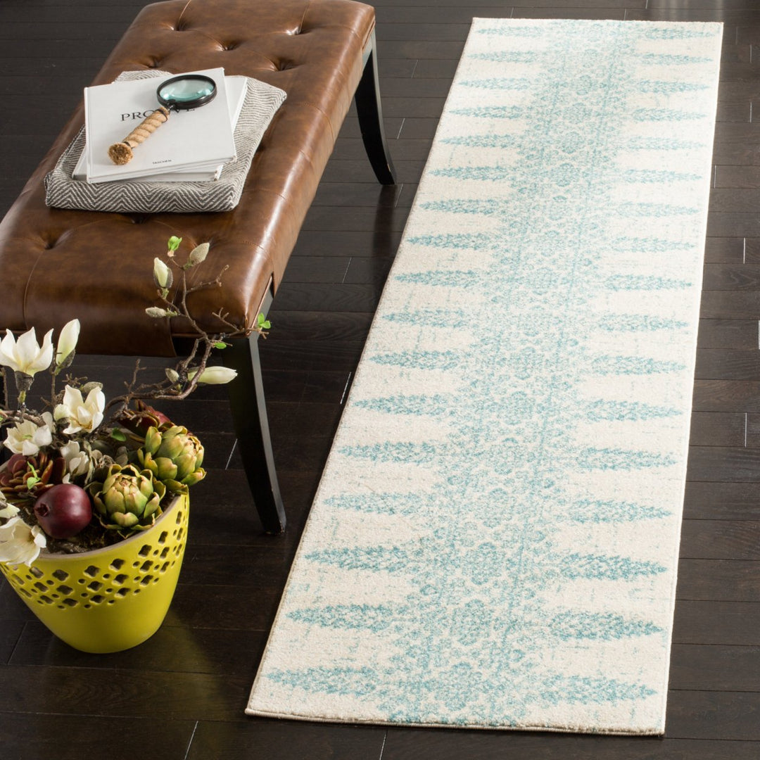 SAFAVIEH Evoke Collection EVK521F Ivory / Teal Rug Image 3