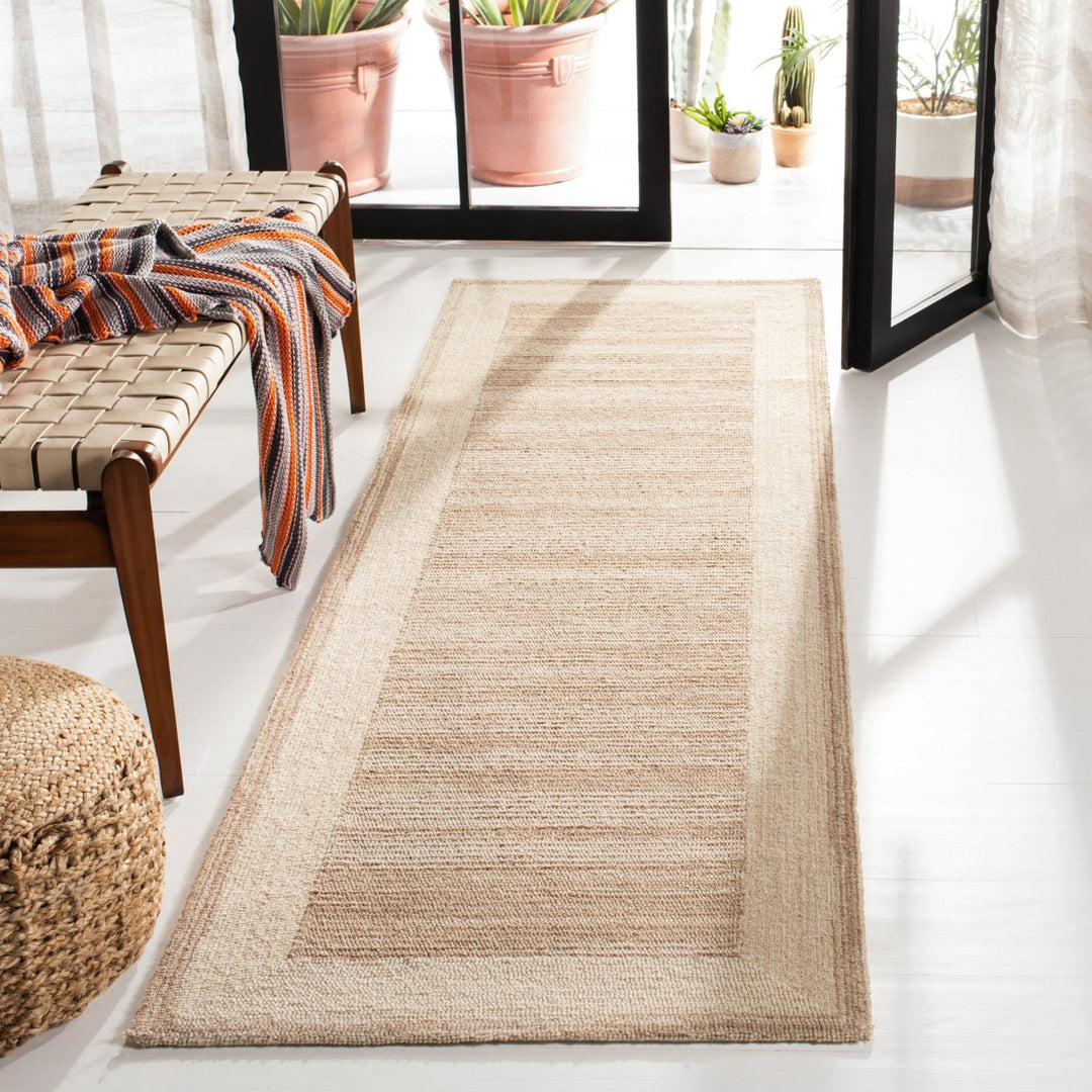 SAFAVIEH Easy Care EZC427A Hand-hooked Natural Rug Image 3