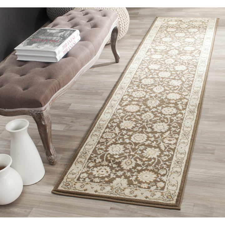 SAFAVIEH Florenteen FLR125-2512 Brown / Ivory Rug Image 3