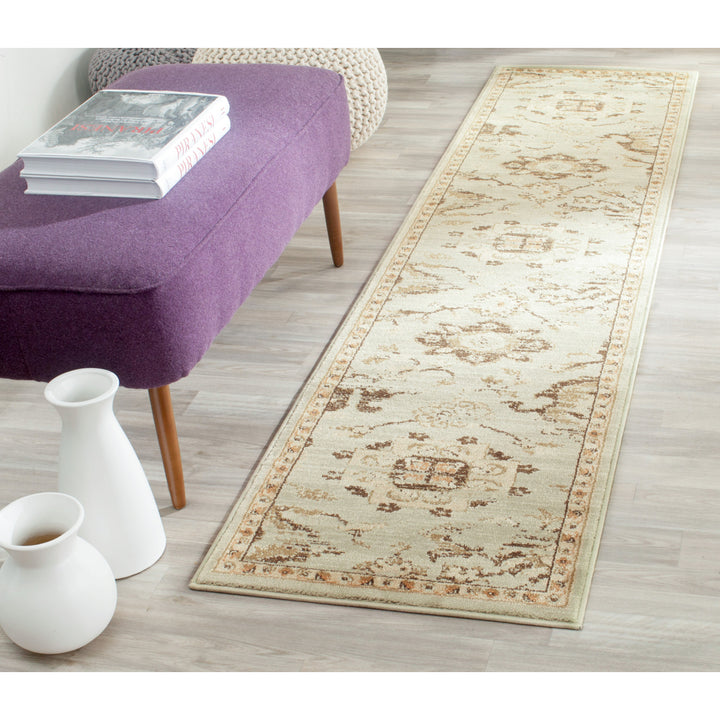 SAFAVIEH Florenteen FLR128-8012 Grey / Ivory Rug Image 2