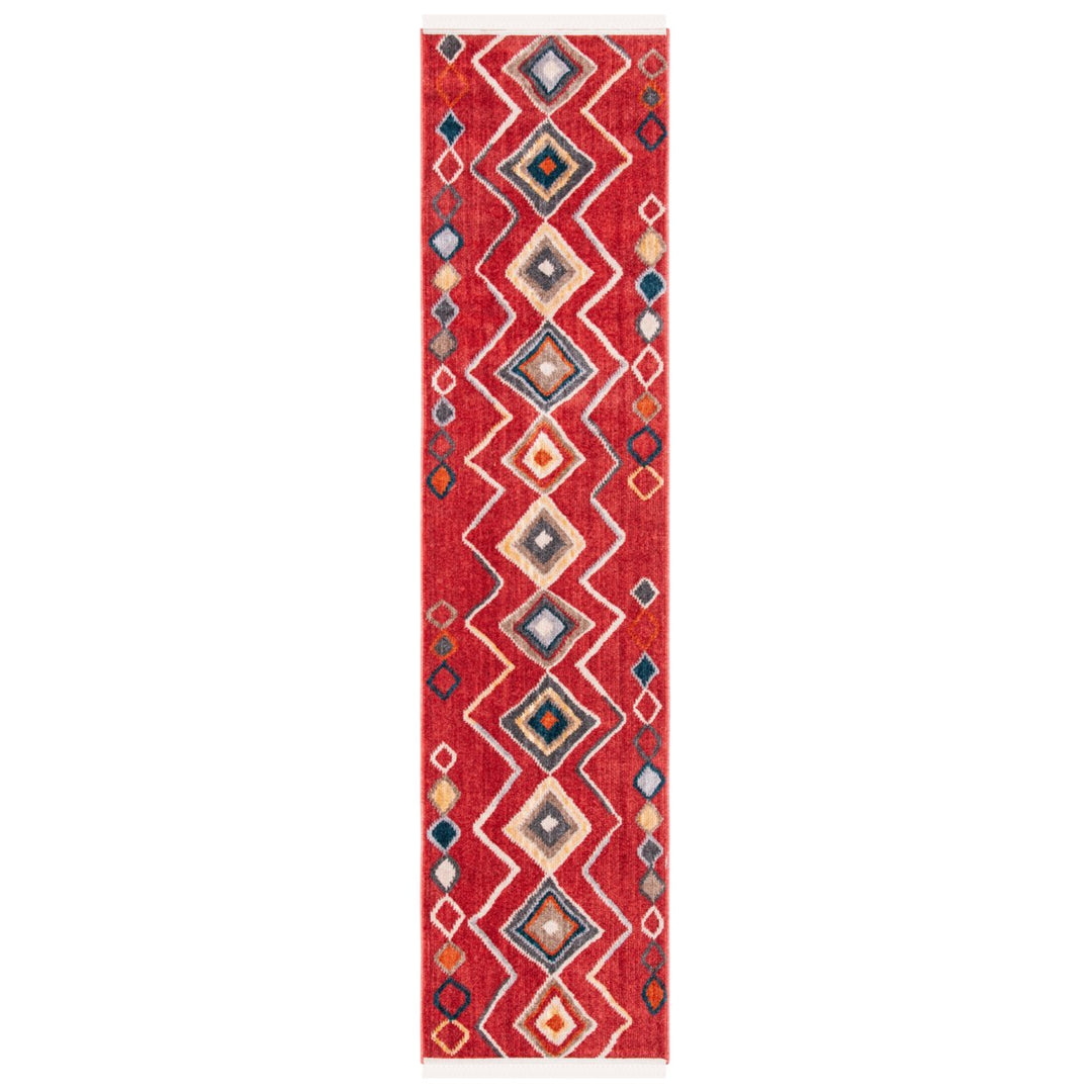 SAFAVIEH Farmhouse Collection FMH599Q Red/Gold Rug Image 1